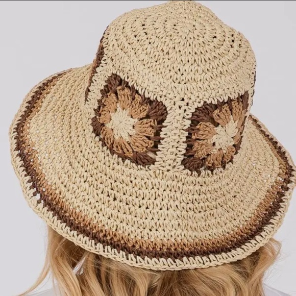 ShopEvelynne Accessories - Stylish Crochet Bucket Hat - Cream and Brown